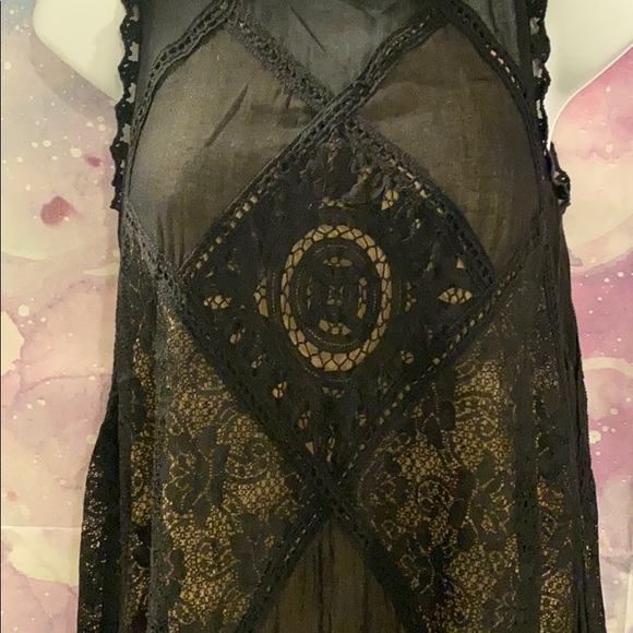 Free people - Picture 2 of 4